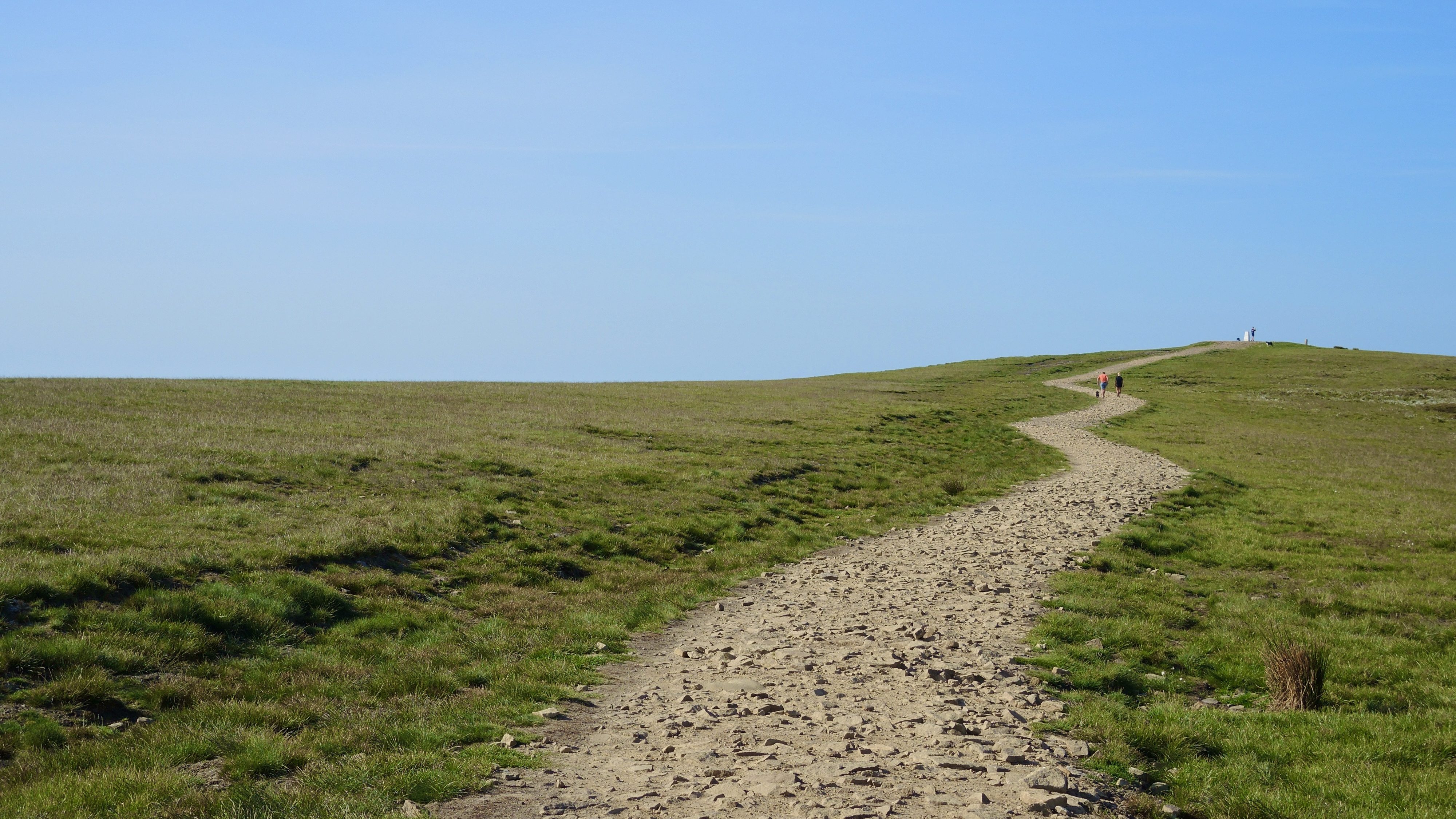 the footpath to pendle hill summit